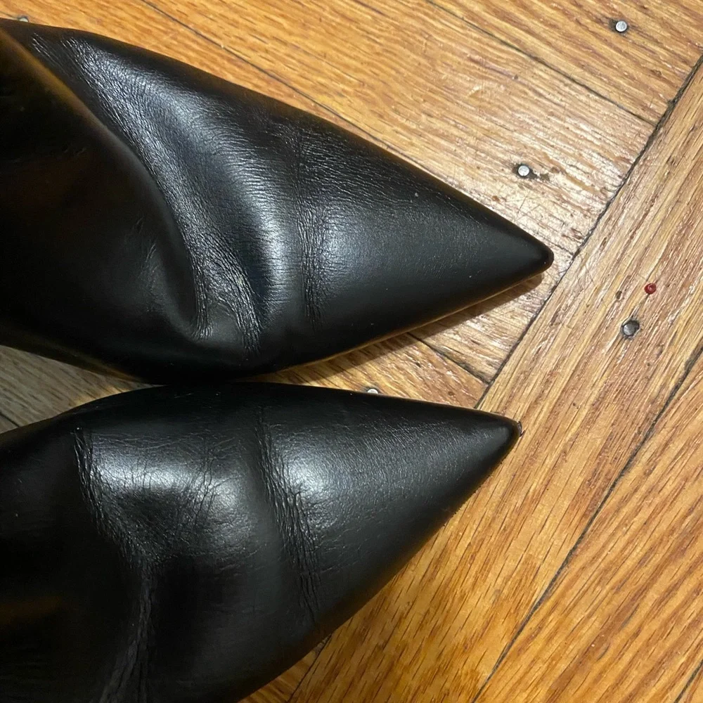 Saint Laurent leather over the knee boots! Sz 40 - Picture 9 of 11